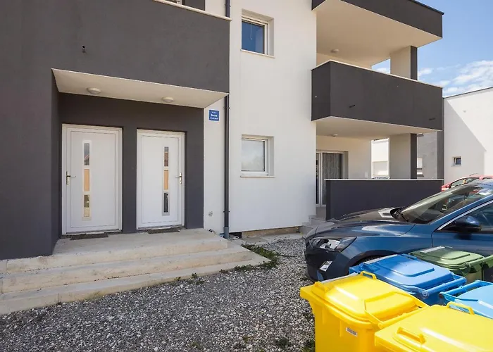 Alania Studio Апартаменти